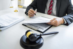 IMPORTANCIA Y CONSEJOS PARA CONTRATAR ABOGADOS PENALISTAS